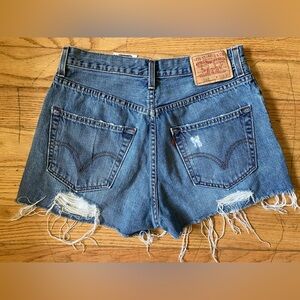 FURST OF A KIND LEVI’S Denim Shorts High waist Destroyed Relaxed fit Sz 32